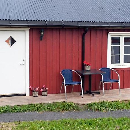 Fiskekrogen Rorbuer Henningsvaer Exterior photo